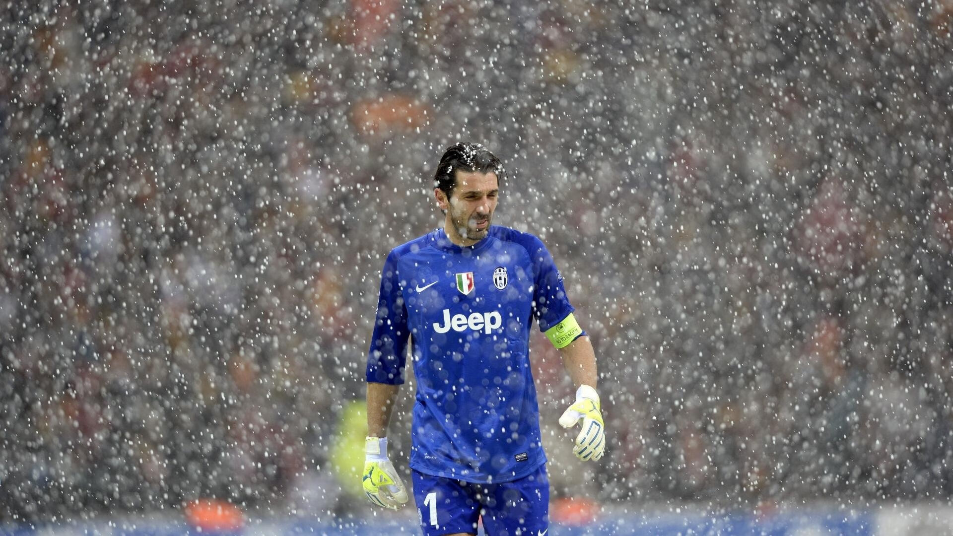 球队管理：现代俱乐部的组织架构变化，足球俱乐部组织